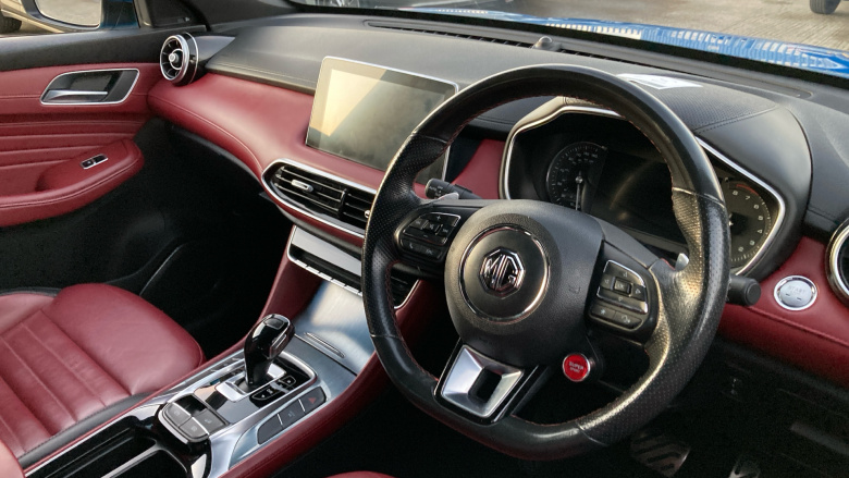 MG Hs 1.5 T-GDI Exclusive 5dr DCT Petrol Hatchback